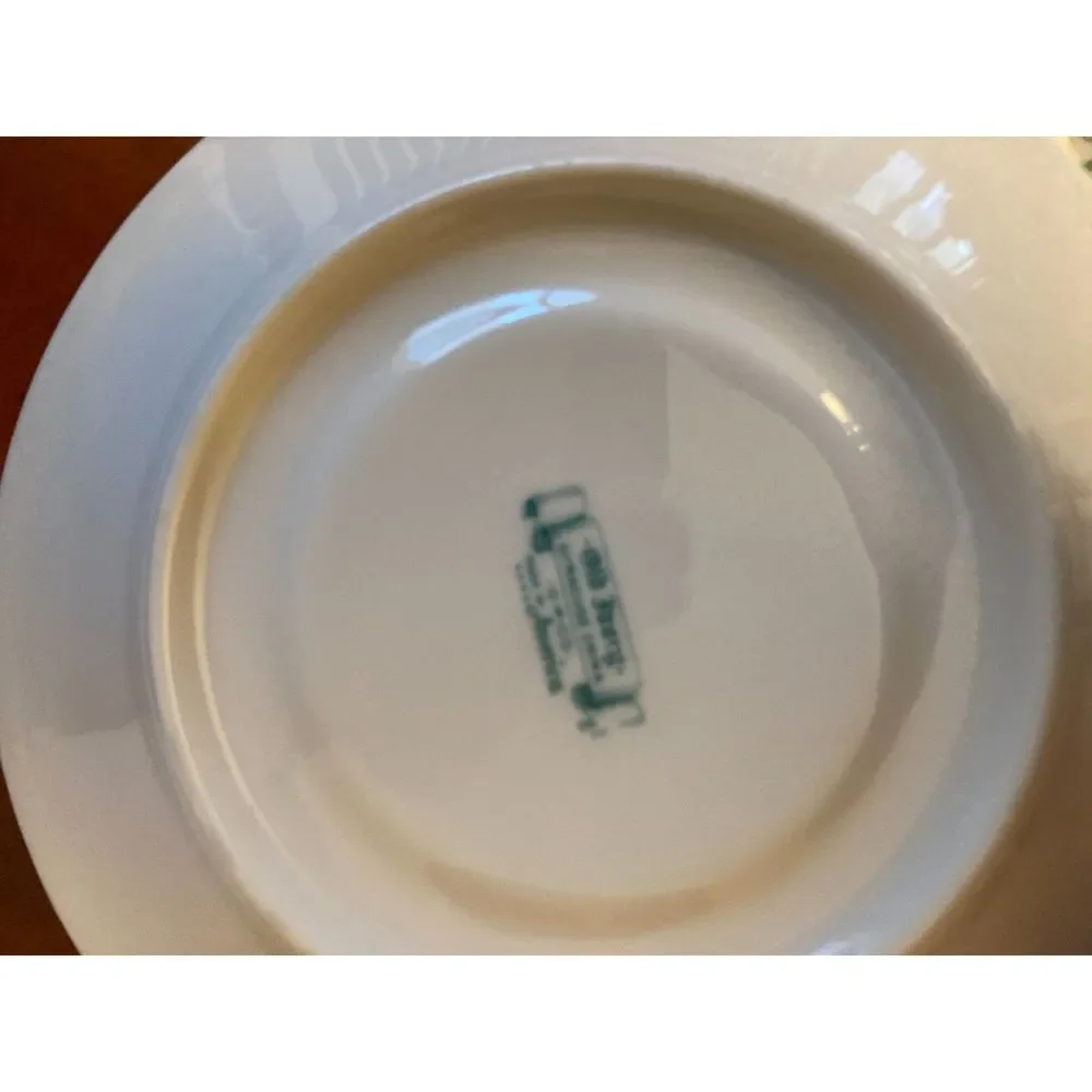 Saucer Syracuse Old Ivory-Romance Green gold rim saucer.  5 avail. Price for 1.